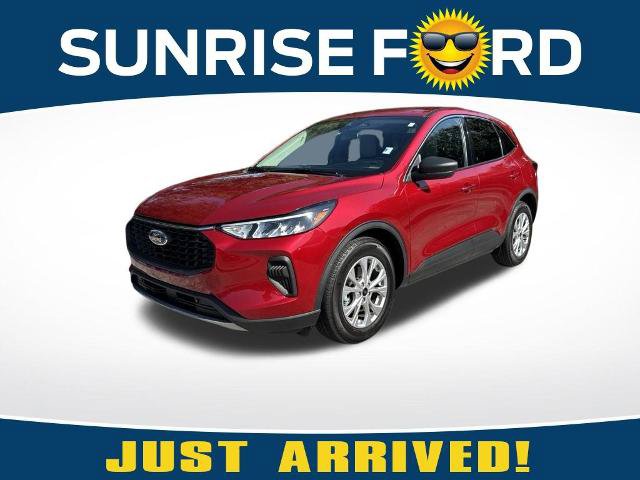 Certified 2023 Ford Escape Active FWD image 1
