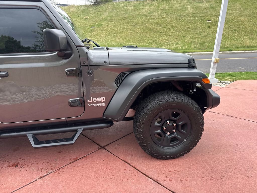 Used 2019 Jeep Wrangler Sport AWD/4WD image 27