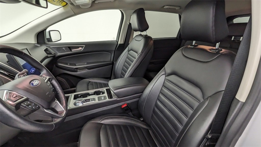 Certified 2022 Ford Edge SEL image 2