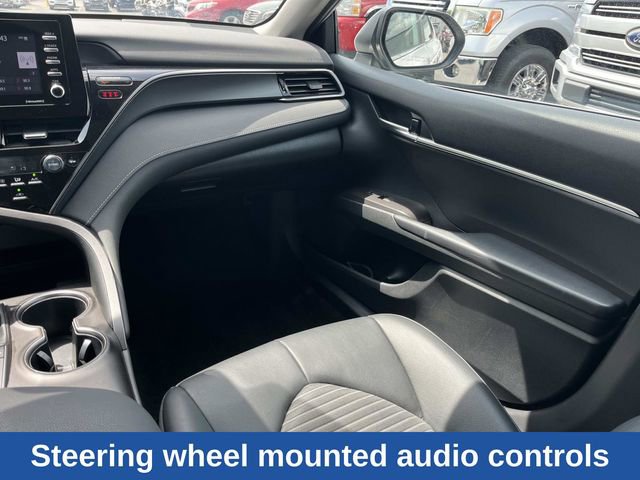 Used 2023 Toyota Camry SE FWD image 16