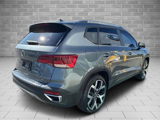 Used 2023 Volkswagen Taos SEL AWD/4WD image 5