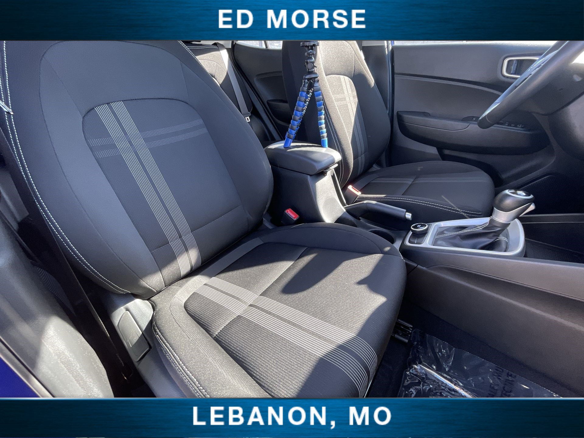 Used 2025 Hyundai Venue SEL FWD image 26
