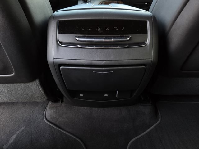 Used 2023 Cadillac Escalade Premium Luxury AWD/4WD image 23