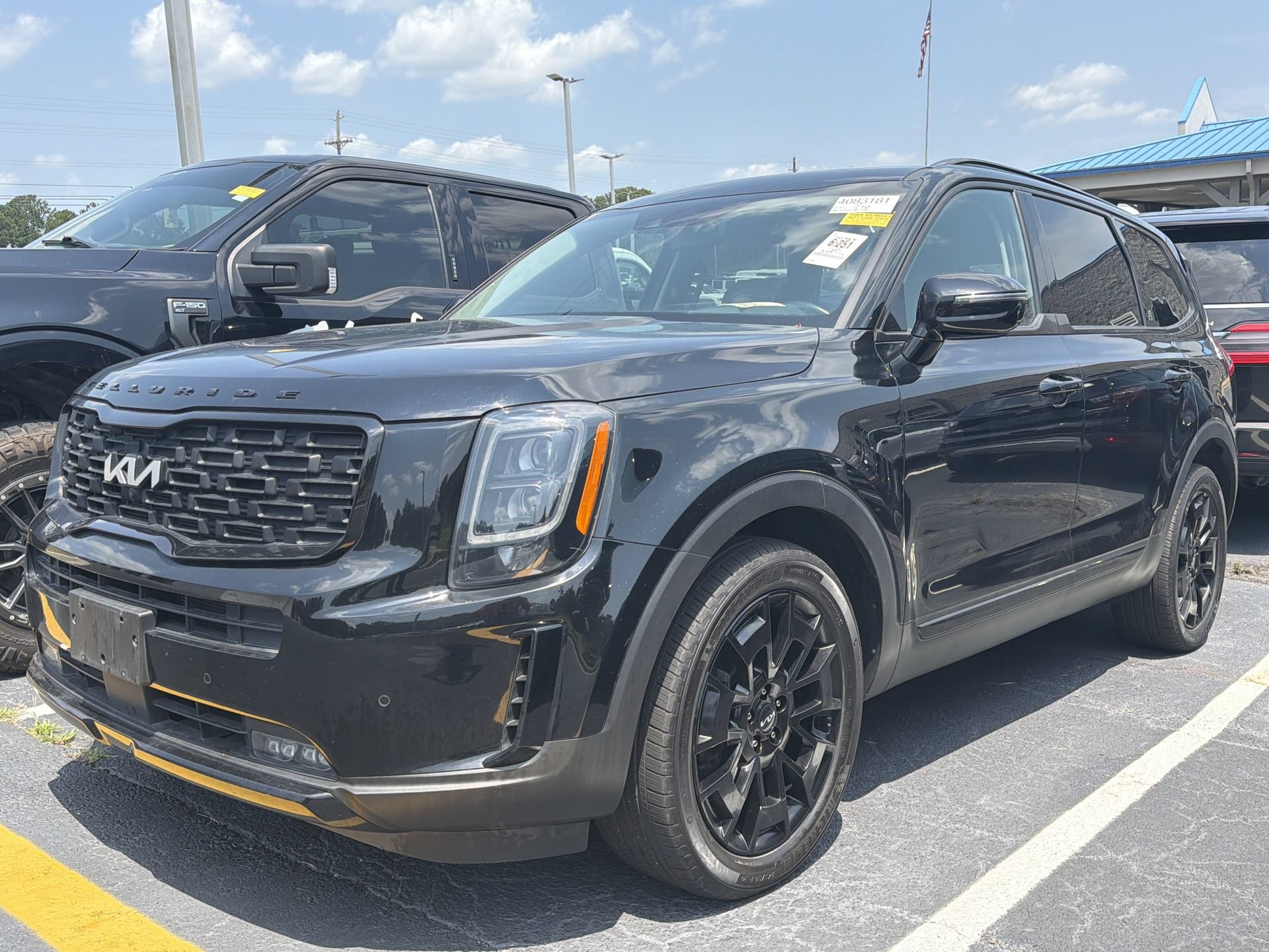 Used 2022 Kia Telluride SX w/ SX Prestige Package