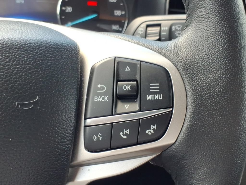 Certified 2024 Ford Explorer XLT w/ Equipment Group 202A AWD/4WD image 23