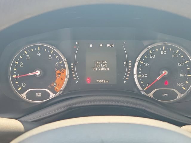 Used 2017 Jeep Renegade Sport w/ Power & Air Group AWD/4WD image 30