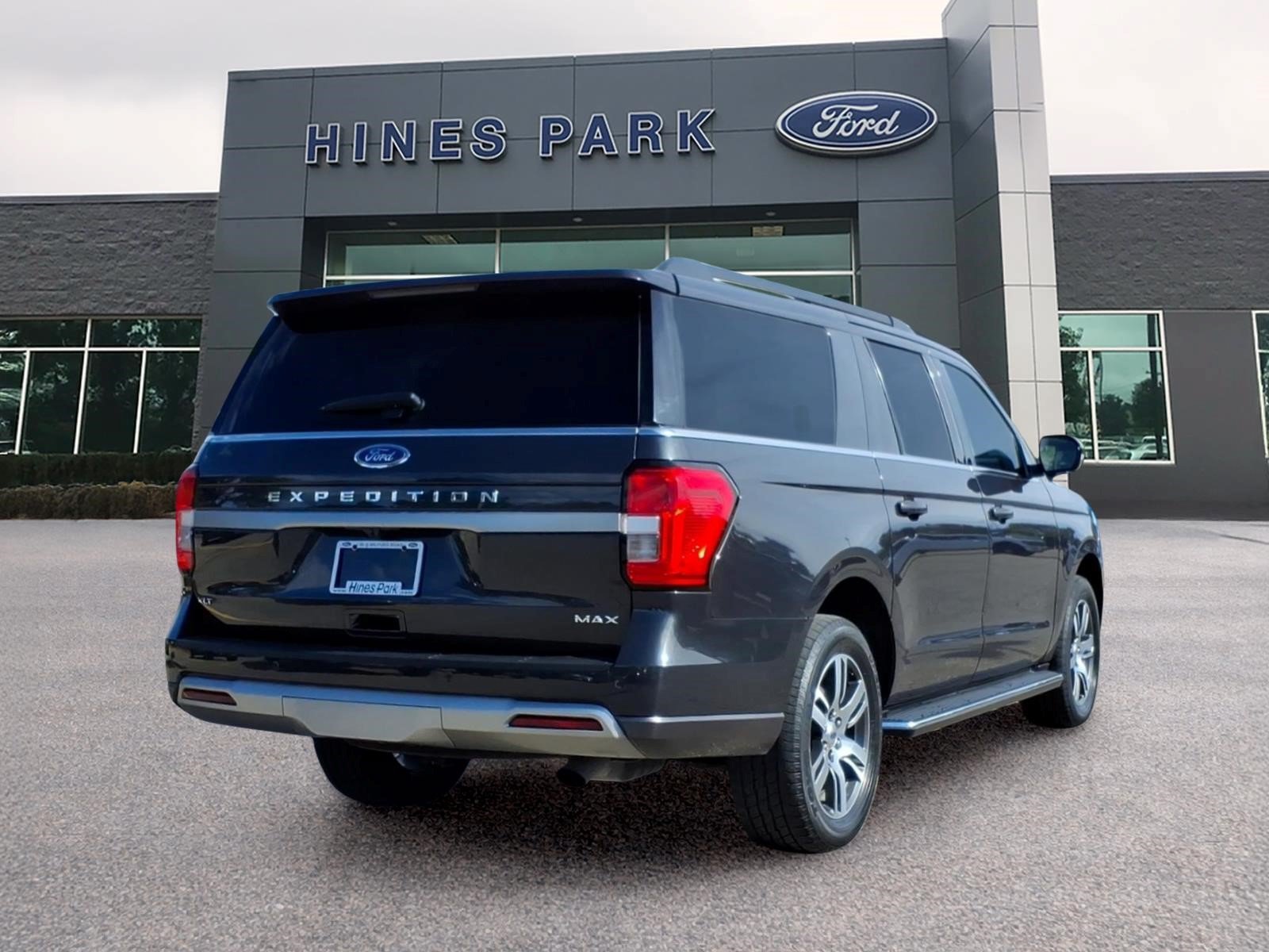 Certified 2023 Ford Expedition Max XLT AWD/4WD image 6