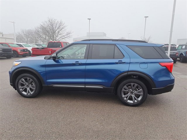 Certified 2022 Ford Explorer XLT w/ Equipment Group 202A image 2