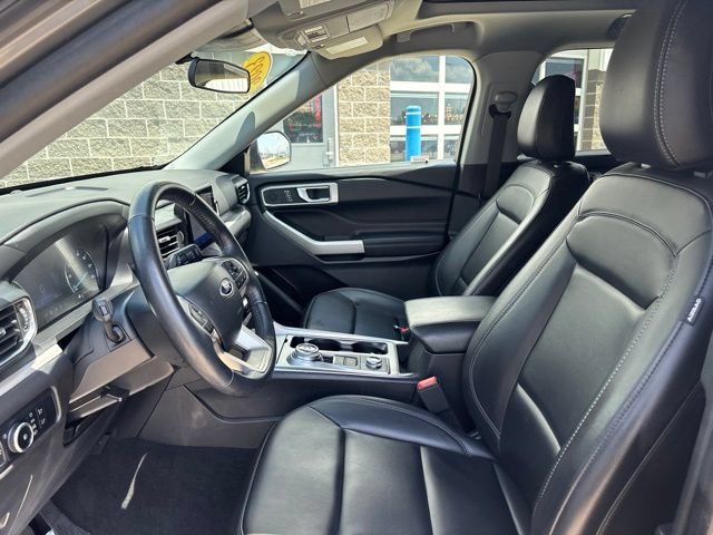 Certified 2023 Ford Explorer XLT w/ Equipment Group 202A AWD/4WD image 14