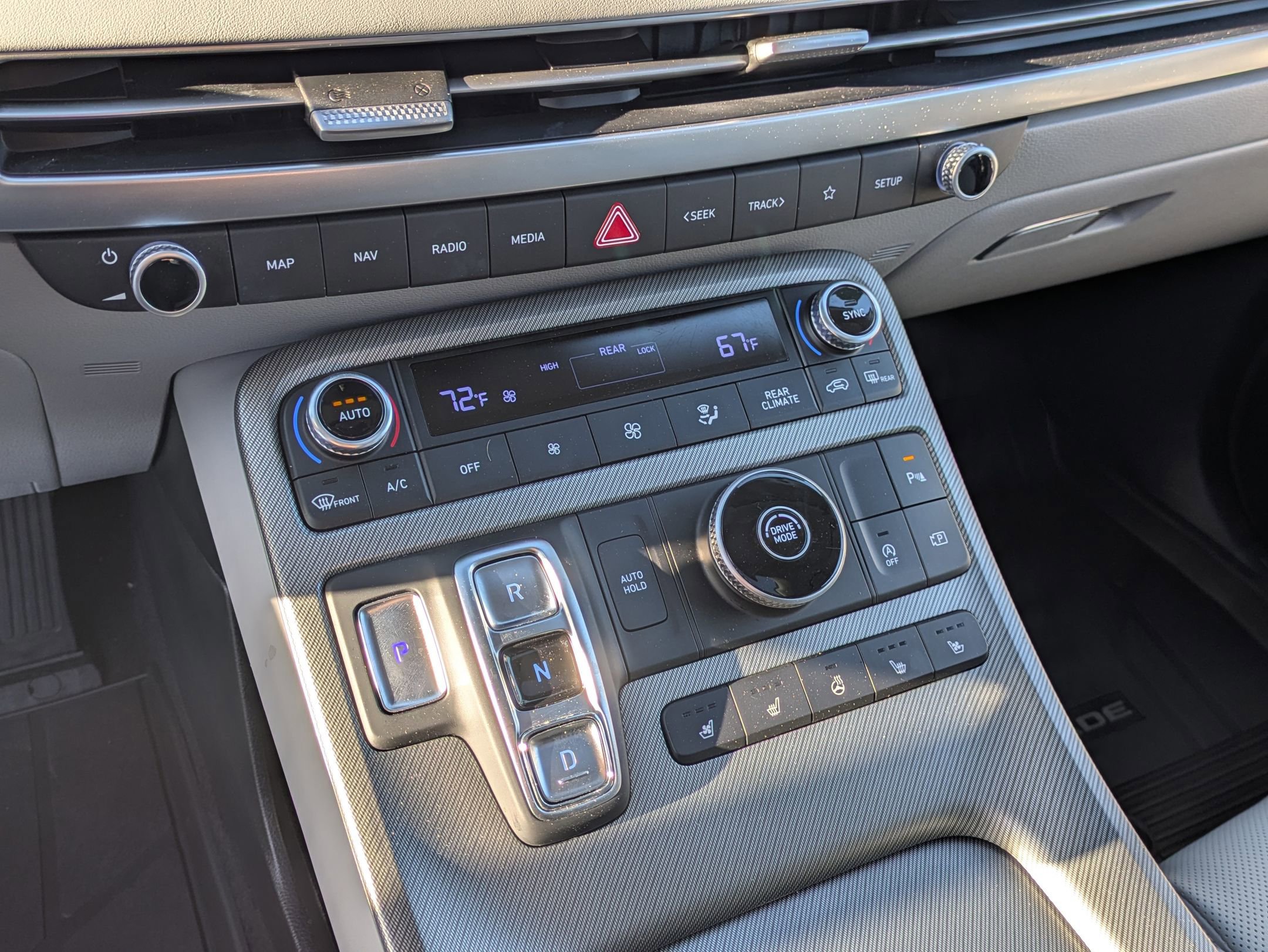 Used 2024 Hyundai Palisade SEL w/ Premium Package FWD image 23