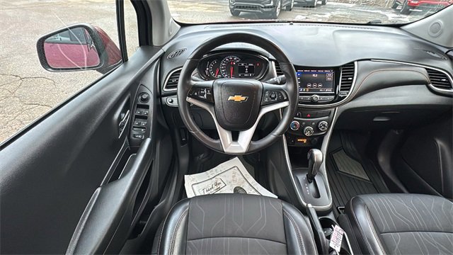 Used 2021 Chevrolet Trax LT w/ Driver Confidence Package image 14