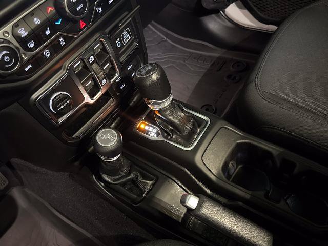 Used 2023 Jeep Wrangler Unlimited Sport AWD/4WD image 28