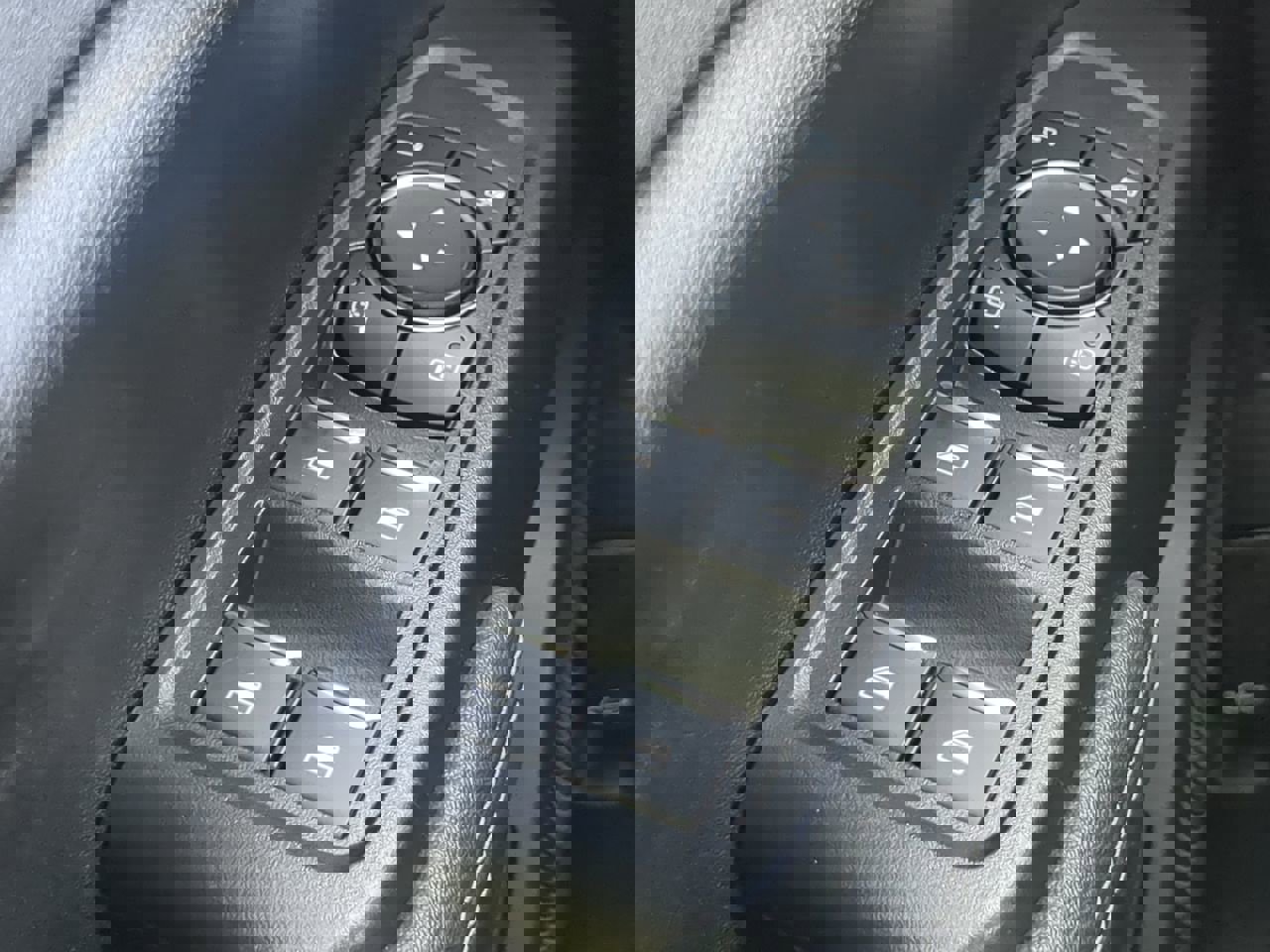 Certified 2024 Ford Ranger XLT w/ Equipment Group 301A High image 22