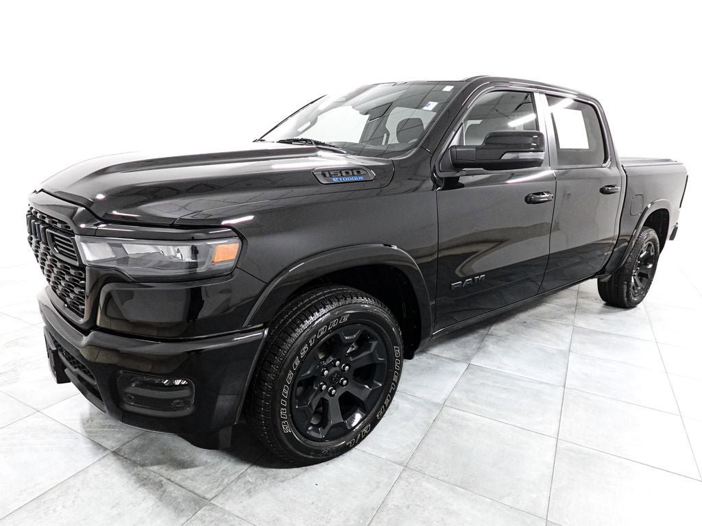 Used 2025 RAM 1500 Big Horn AWD/4WD image 3