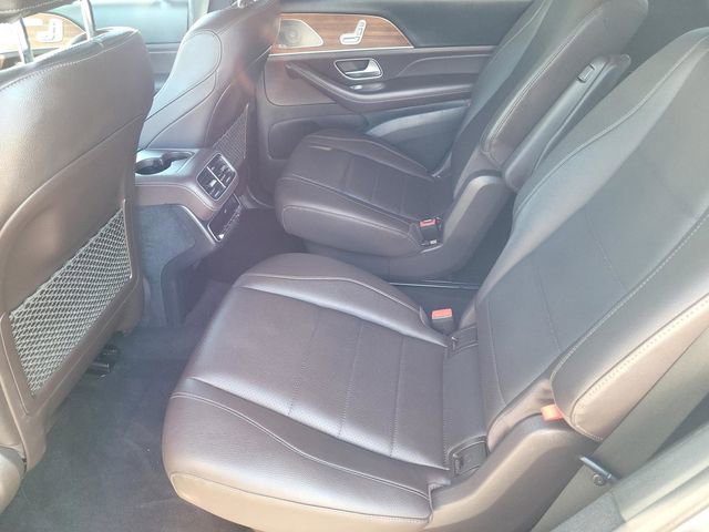 Used 2022 Mercedes-Benz GLS 450 4MATIC image 12