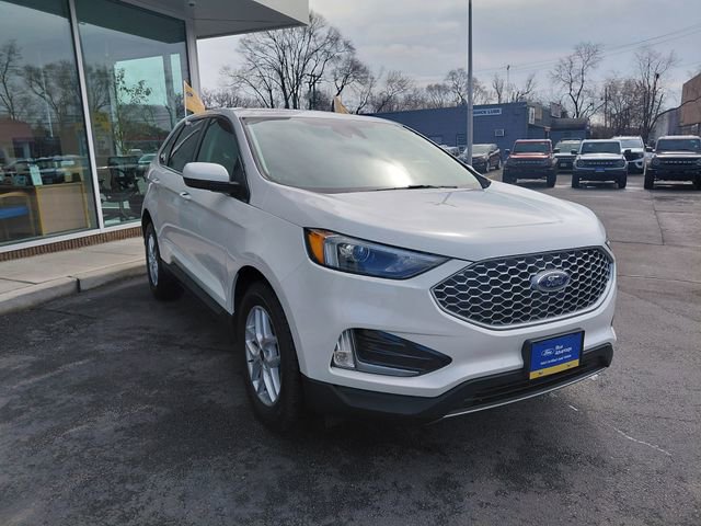 Certified 2023 Ford Edge SEL w/ Convenience Package AWD/4WD image 9