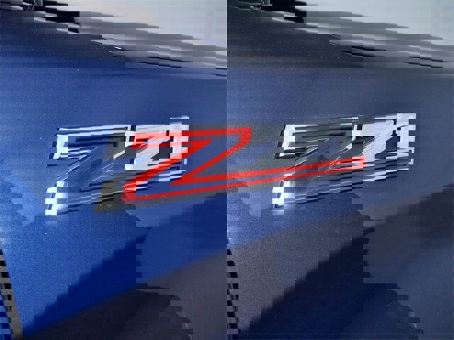 Used 2021 Chevrolet Silverado 1500 LT image 9