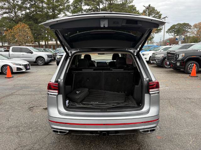 Used 2024 Volkswagen Atlas SEL Premium R-Line image 9