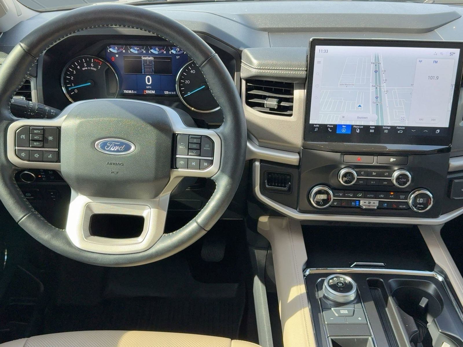 Certified 2022 Ford Expedition XLT image 28