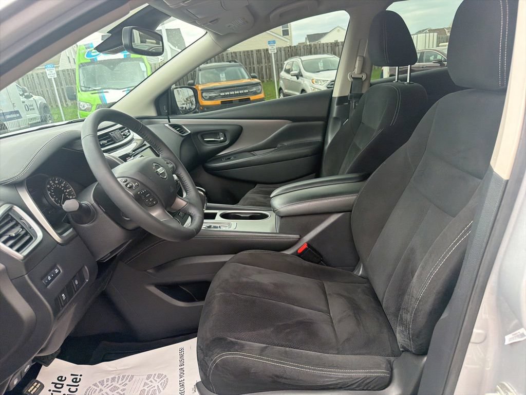 Used 2020 Nissan Murano SV AWD/4WD image 25