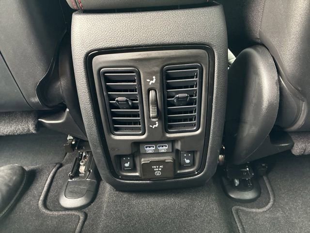 Used 2025 Dodge Durango GT AWD/4WD image 15