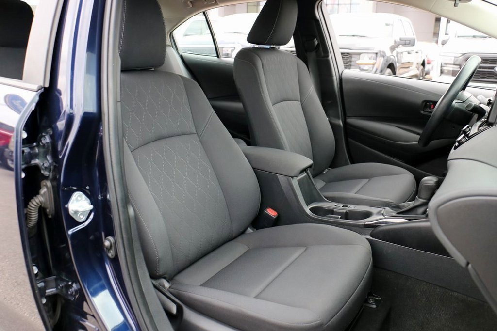 Used 2024 Toyota Corolla LE image 28