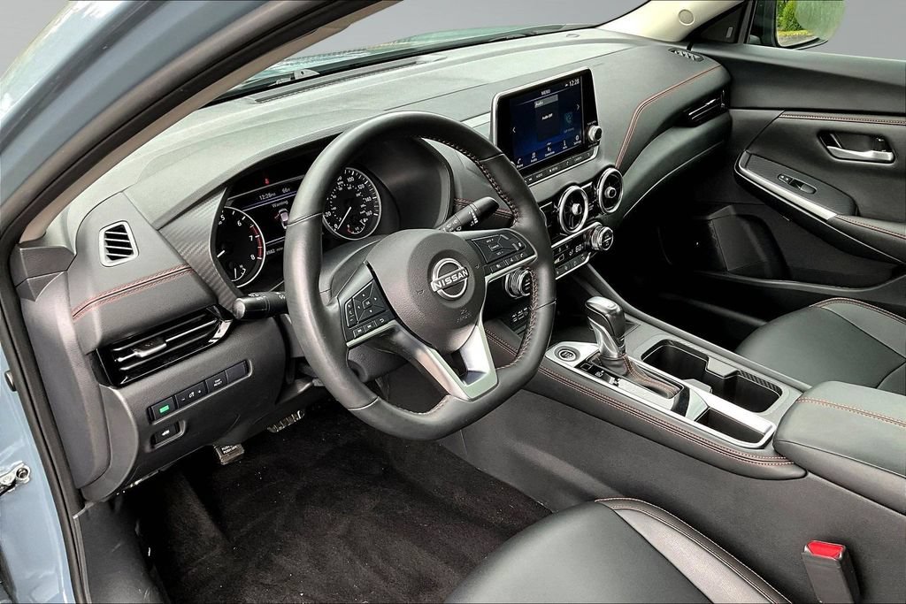 Used 2024 Nissan Sentra SR w/ SR Premium Package FWD image 20