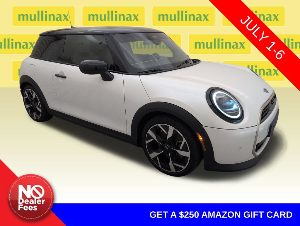Used 2025 MINI Cooper S FWD image 1