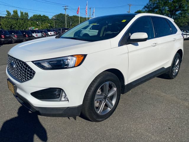 Certified 2023 Ford Edge SEL w/ Convenience Package AWD/4WD image 3