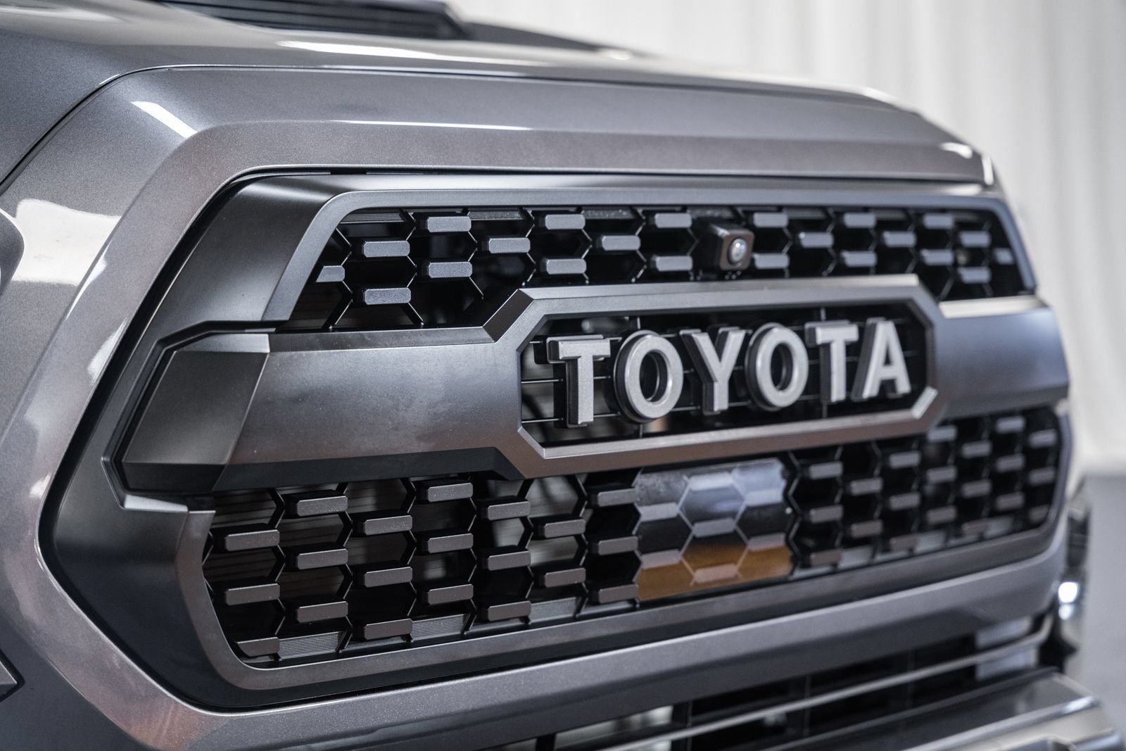 Used 2023 Toyota Tacoma TRD Pro AWD/4WD image 11
