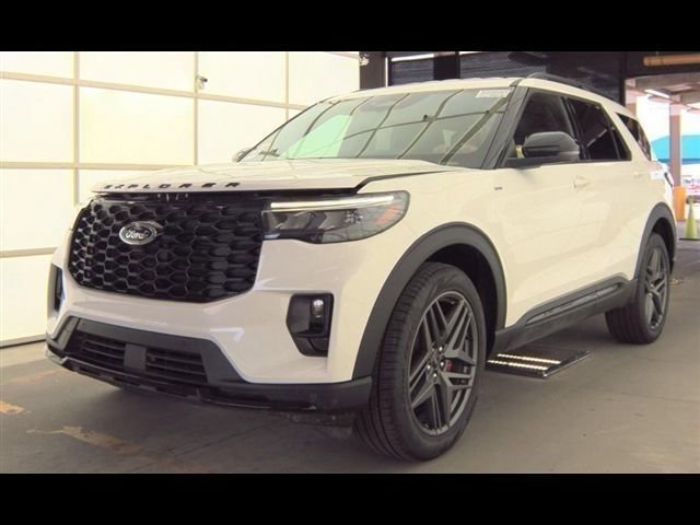 Certified 2025 Ford Explorer ST-Line w/ ST-Line Street Pack
