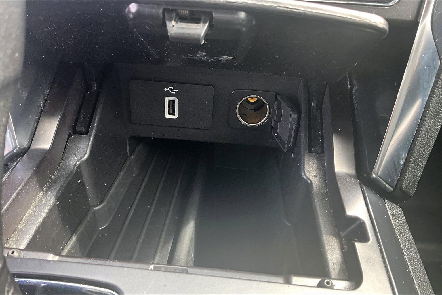 Certified 2019 Ford Explorer Sport w/ Equipment Group 401A AWD/4WD image 16