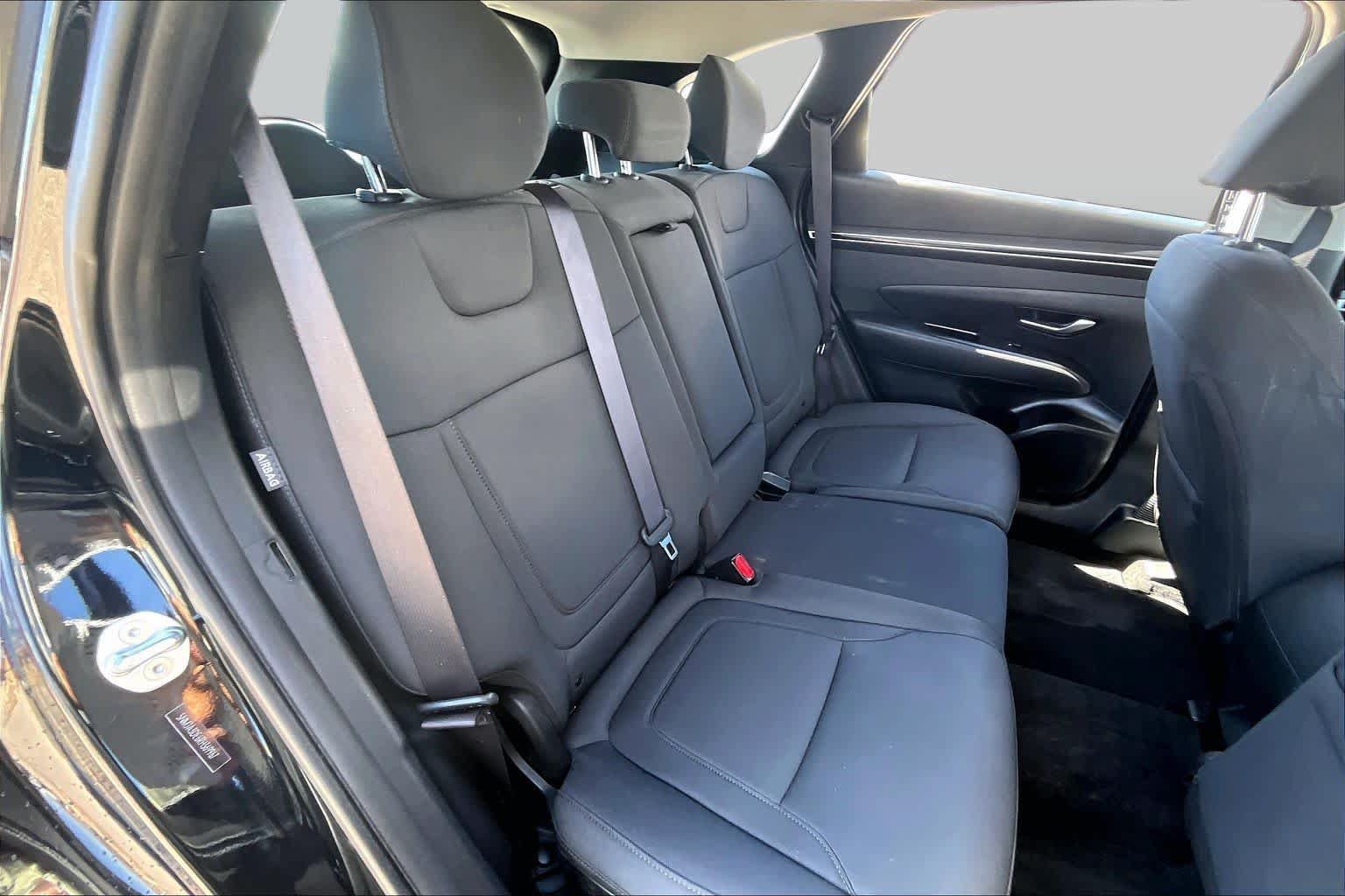 Used 2024 Hyundai Tucson SE FWD image 19