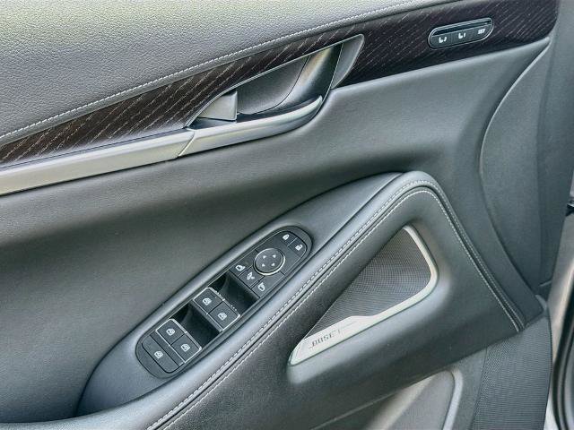 Used 2023 INFINITI QX60 Sensory w/ Vision Package AWD/4WD image 16