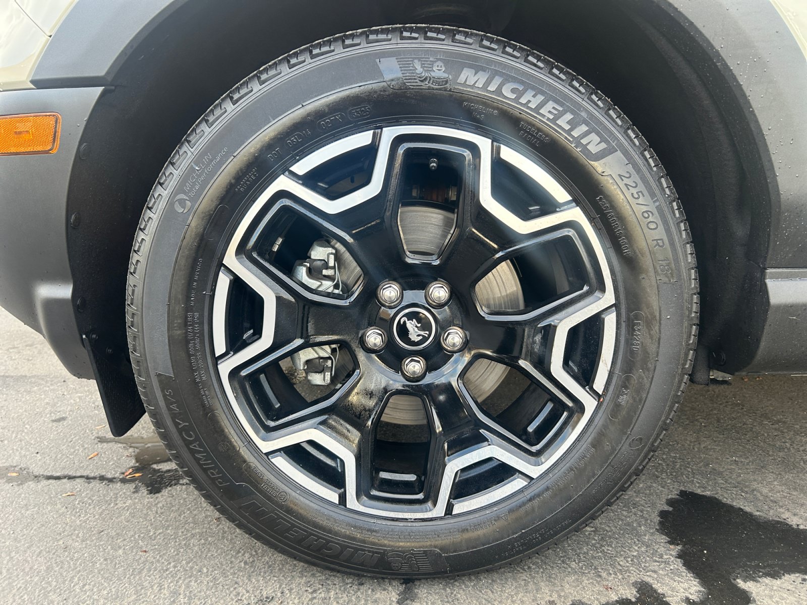 Certified 2025 Ford Bronco Sport Outer Banks w/ Outer Banks Tech Package+ AWD/4WD image 10