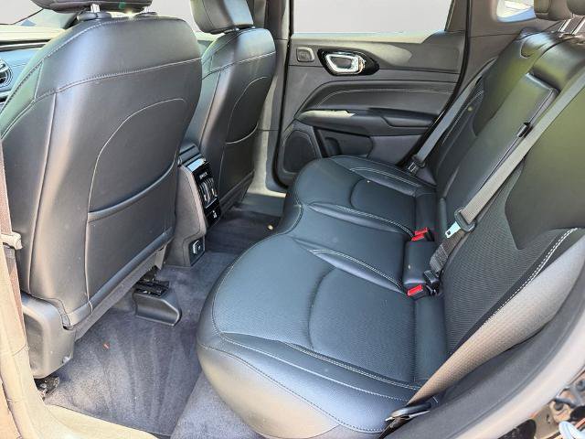 Used 2023 Jeep Compass High Altitude w/ Driver Assist Group I AWD/4WD image 12