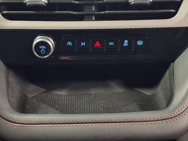 Certified 2025 Ford Explorer Active image 18