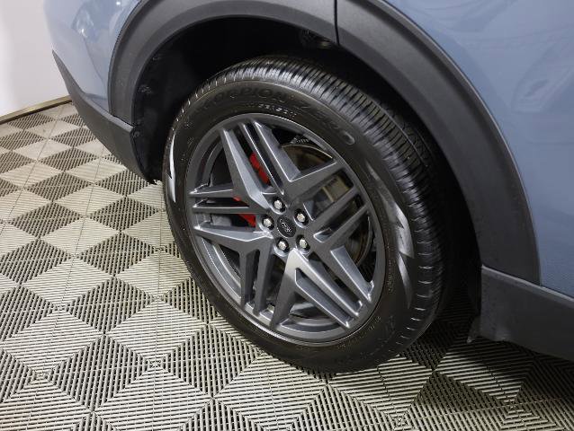 Certified 2025 Ford Explorer ST AWD/4WD image 38