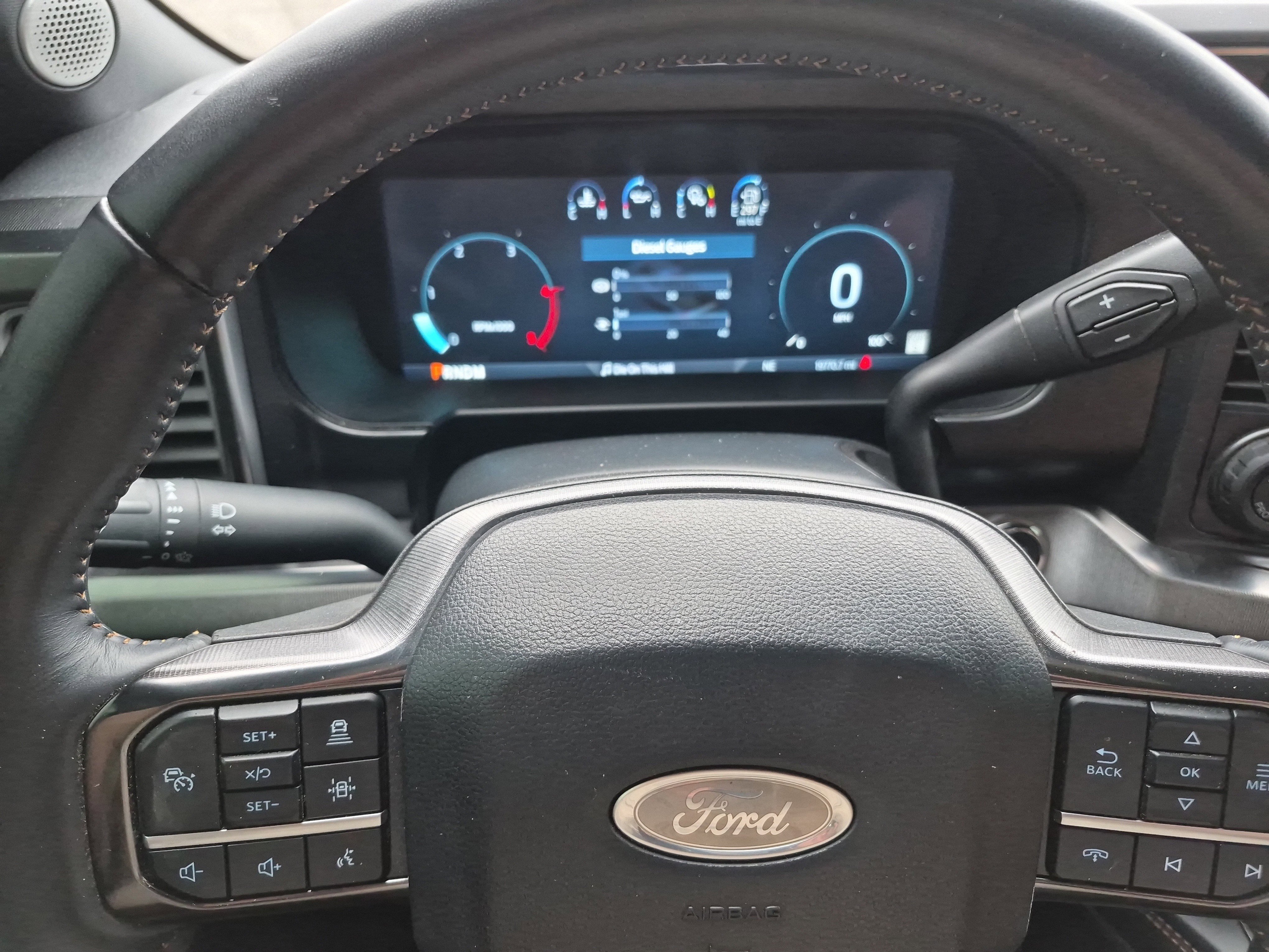 Certified 2024 Ford F250 Platinum w/ Tremor Off-Road Package image 34