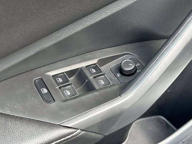 Used 2023 Volkswagen Jetta S FWD image 19