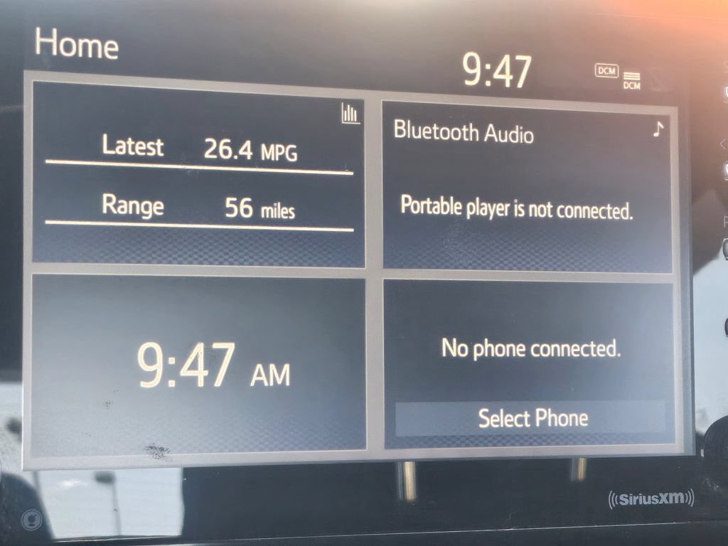 Used 2021 Toyota C-HR XLE FWD image 9