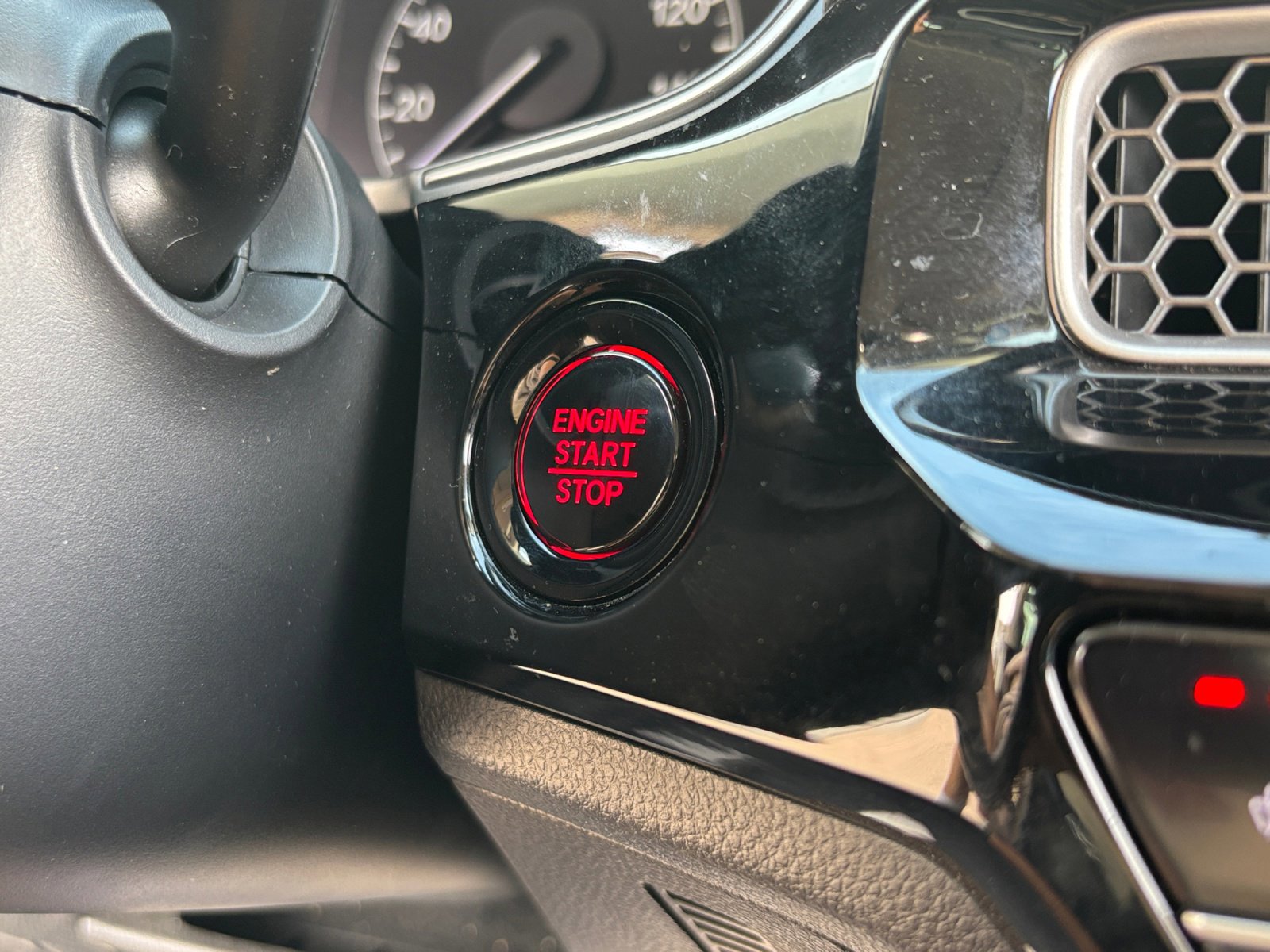 Used 2022 Honda Civic EX-L image 27