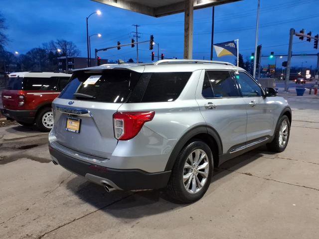 Certified 2022 Ford Explorer Limited w/ Equipment Group 301A image 4