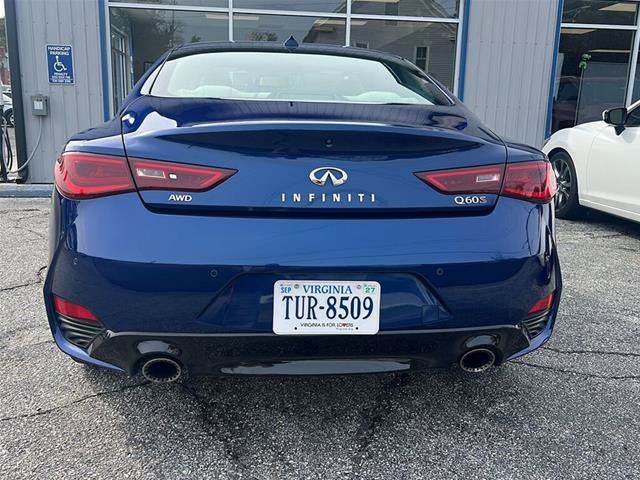 Used 2019 INFINITI Q60 Red Sport 400 w/ Proassist Package AWD/4WD image 4