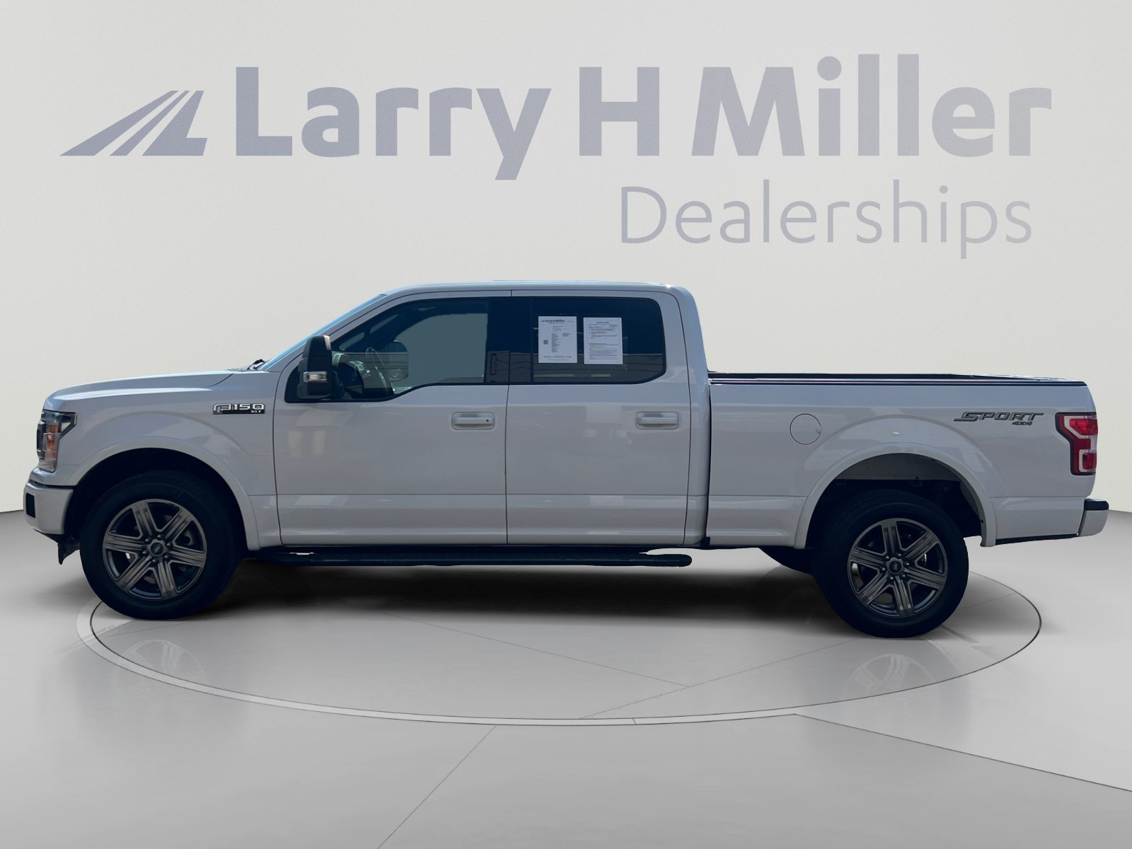 Certified 2018 Ford F150 XLT w/ Equipment Group 302A Luxury AWD/4WD image 2