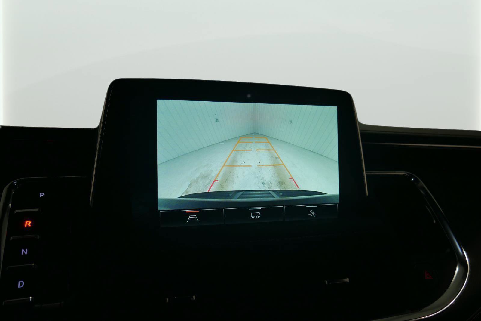 Used 2022 GMC Yukon AT4 w/ Max Trailering Package image 23