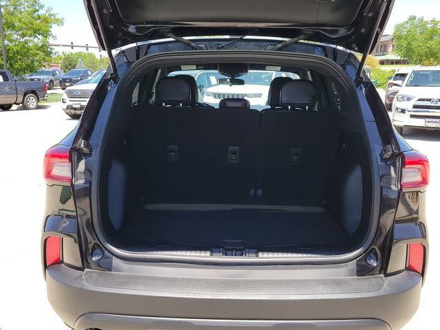 Certified 2025 Ford Escape ST-Line AWD/4WD image 12