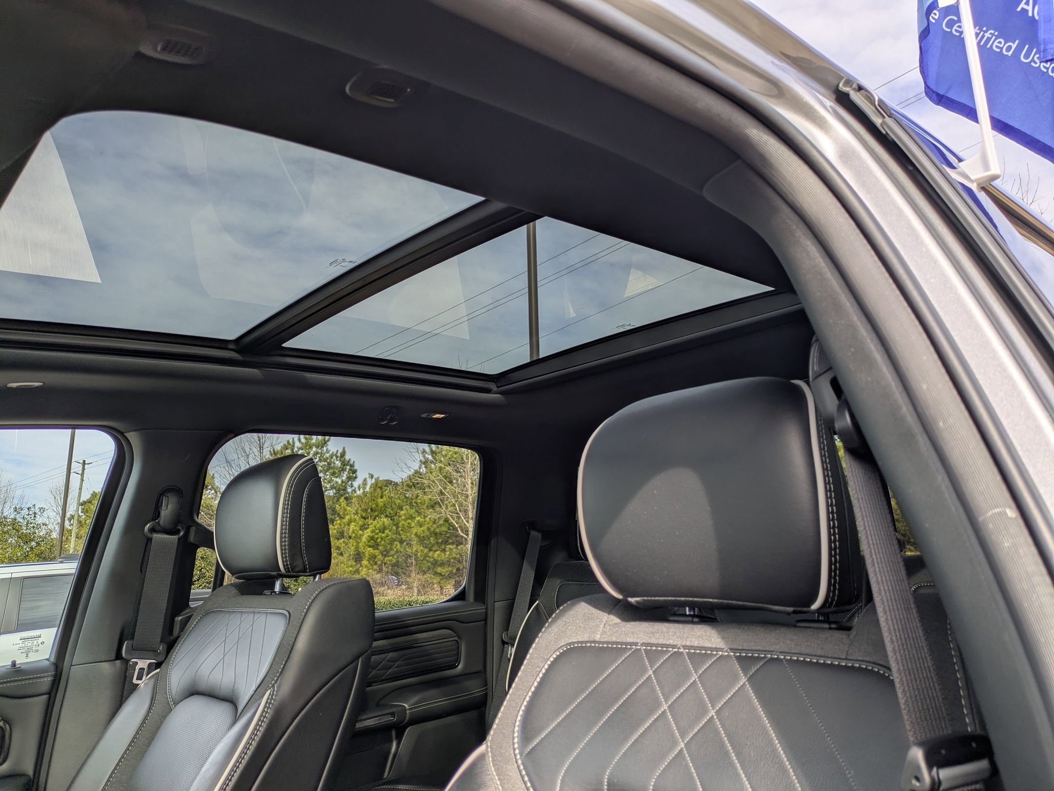 Used 2025 RAM 1500 Limited image 28