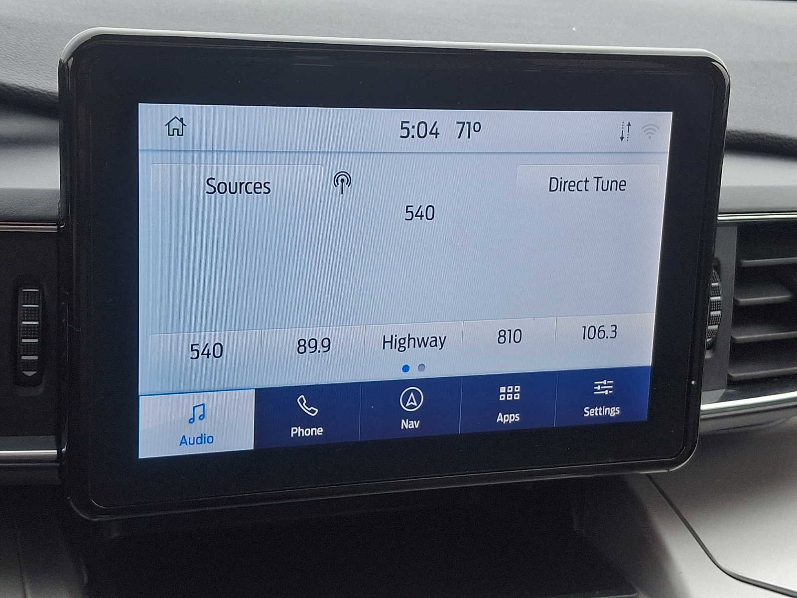 Certified 2020 Ford Explorer XLT w/ Equipment Group 202A AWD/4WD image 19