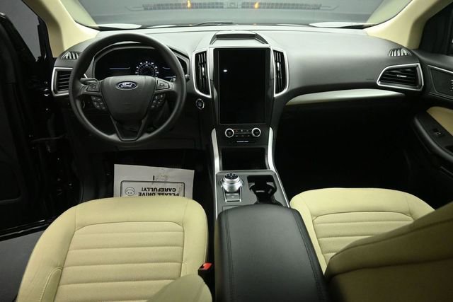Certified 2024 Ford Edge SE w/ Black Appearance Package AWD/4WD image 21
